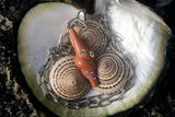 SADAF NECKLACE CORAL