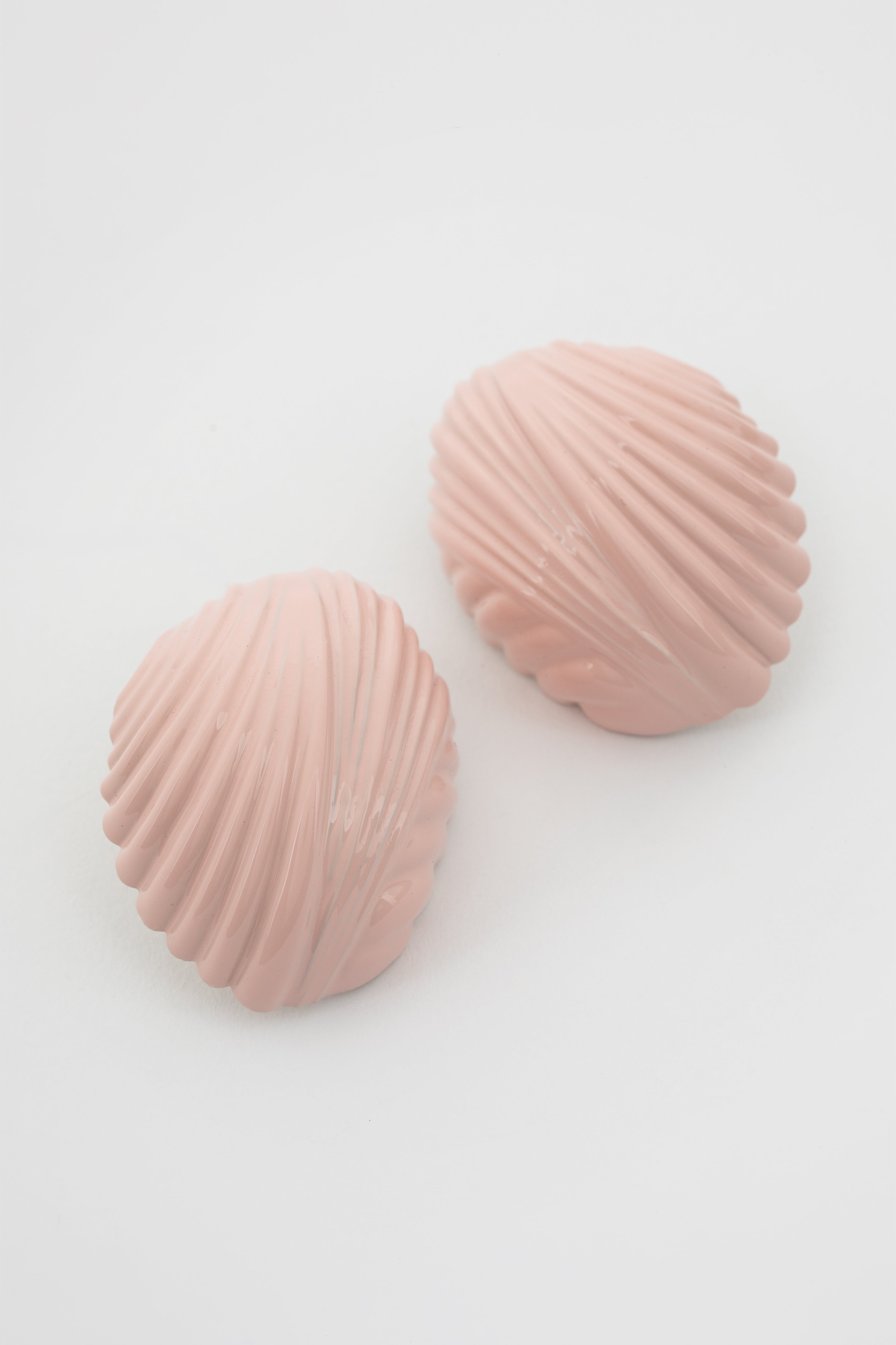 Thil Earrings Pink