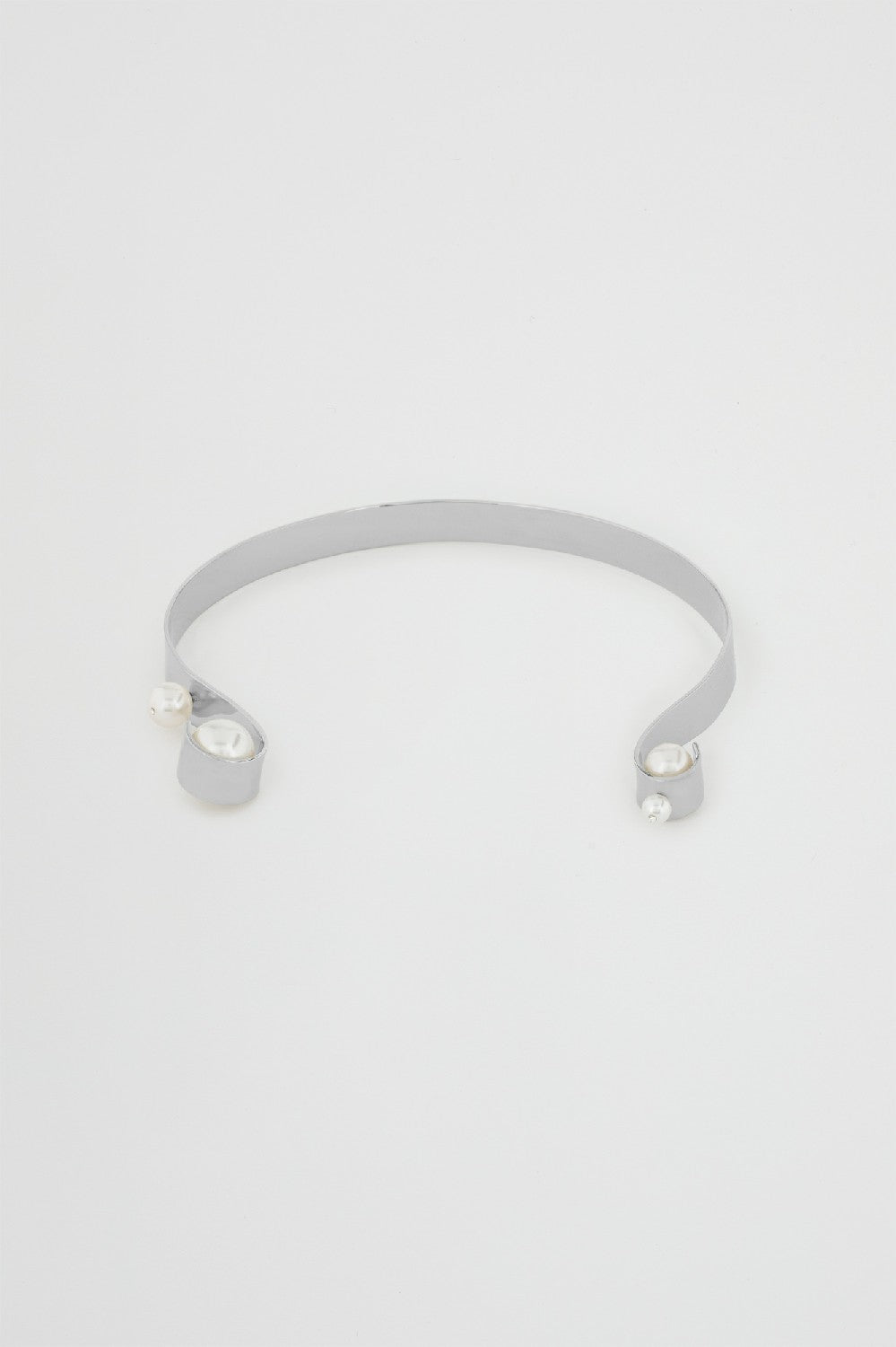 LEEN CHOKER